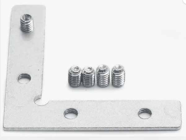 Угловой соединитель для профилей в одной плоскости 50х50х10мм